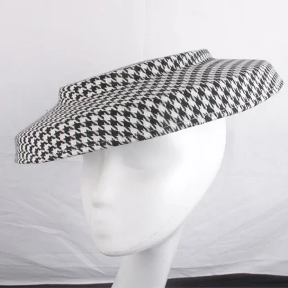 Disc Simple Cocktail Hat with Plaid Pattern - Image 2