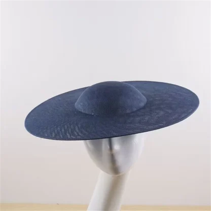 Large Simple Disc Headpiece with Round Design - Image 7