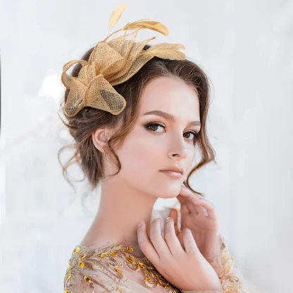 Lightweight Mesh Fascinator with Clip - Image 2