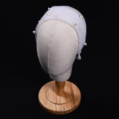 Elegant Mesh Headpiece with Pearl-like Design - Image 5